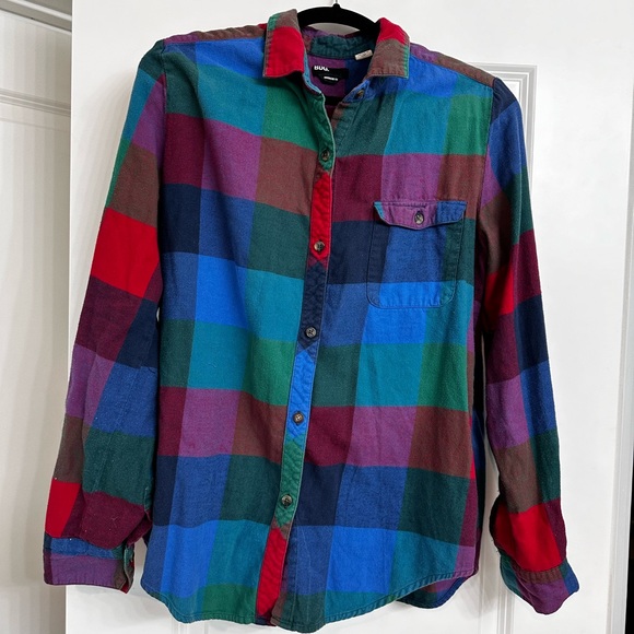Long sleeve plaid button down - Picture 1 of 2